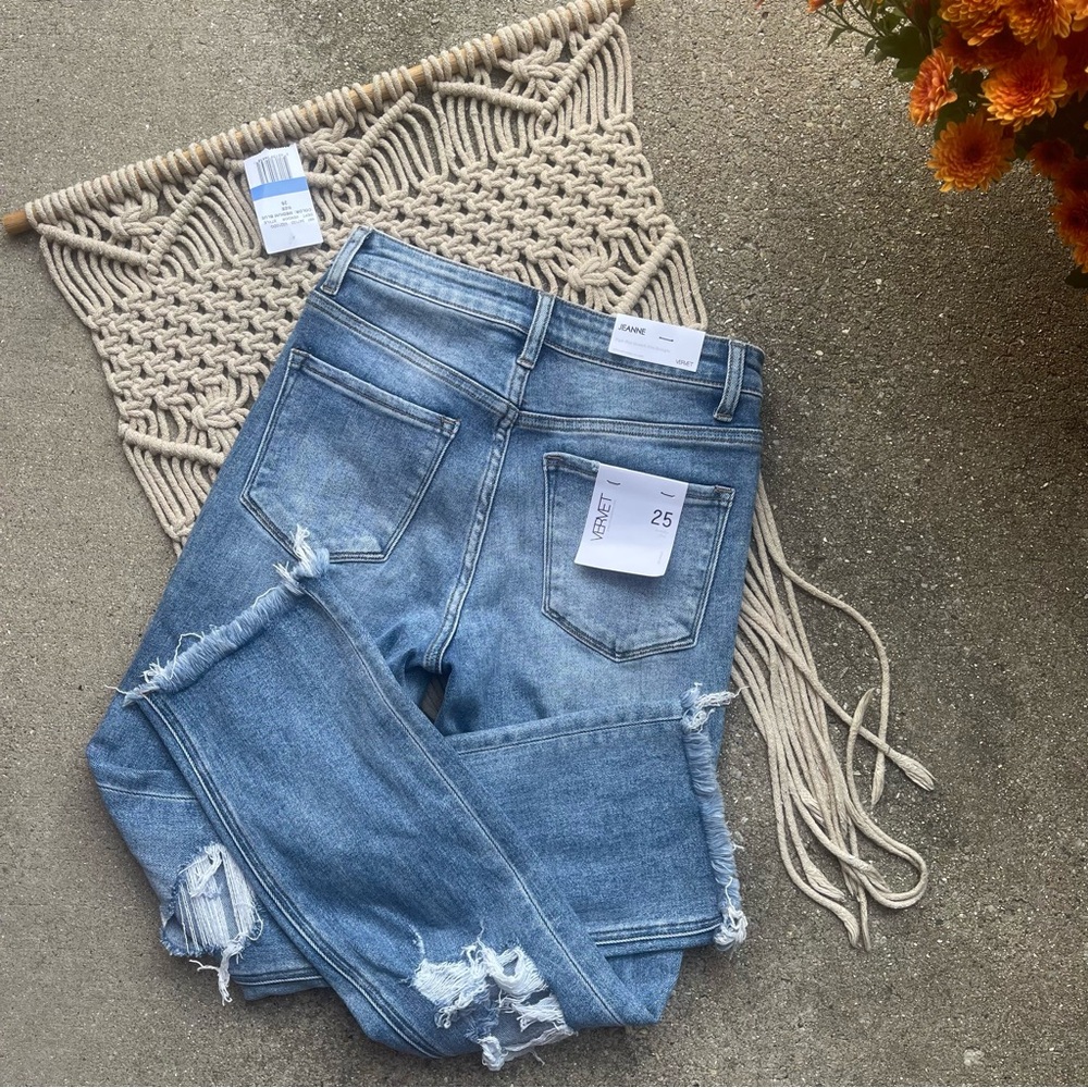 New Vervet High Rise Distressed Jeans Size 25 - Picture 7 of 8